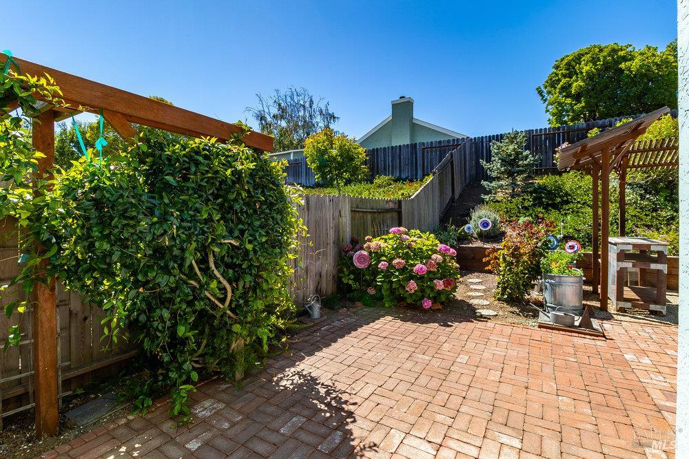 Detail Gallery Image 38 of 59 For 509 Solano Dr, Benicia,  CA 94510 - 3 Beds | 2 Baths