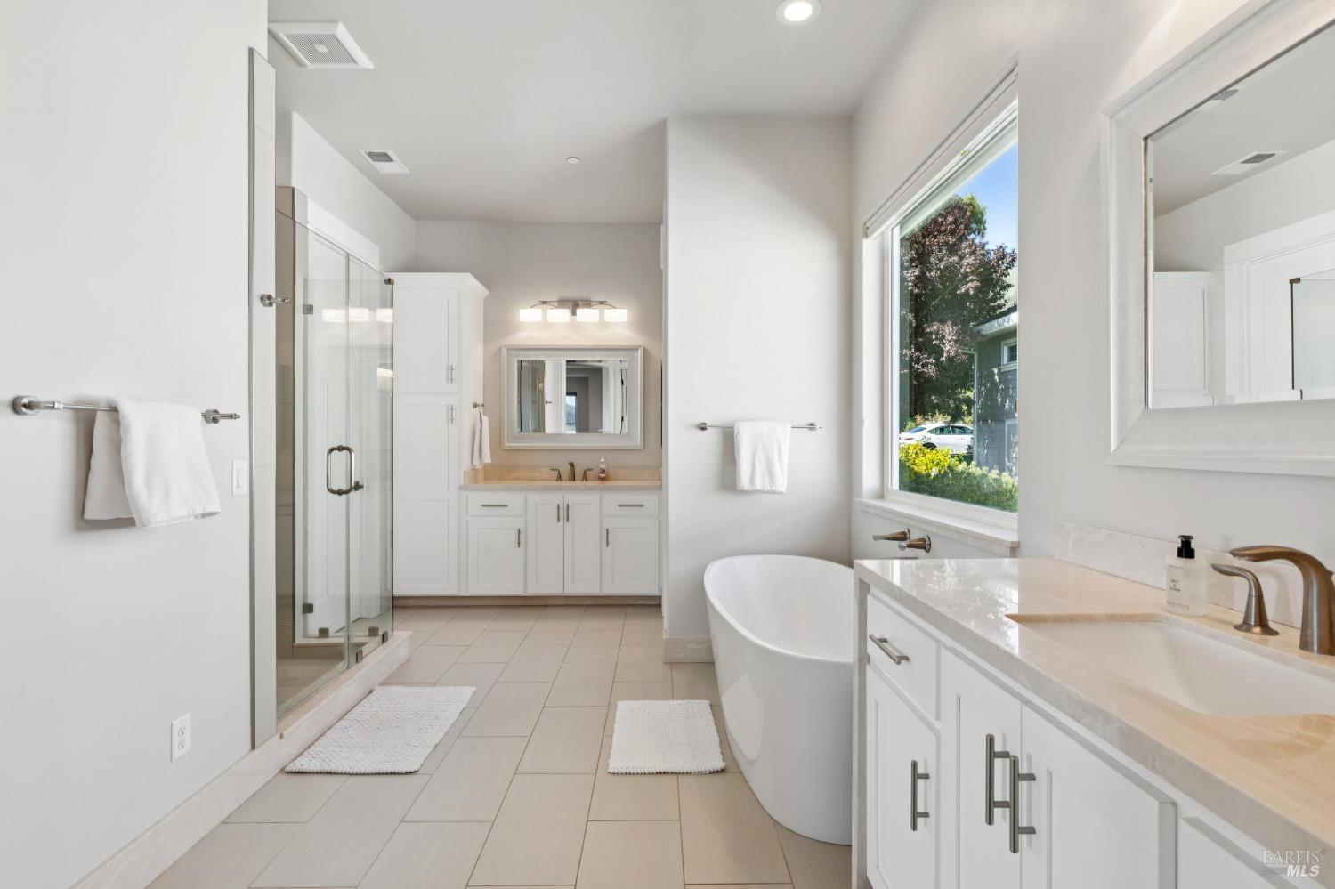 Detail Gallery Image 38 of 63 For 5980 Vista Rdgs, Santa Rosa,  CA 95409 - 5 Beds | 5 Baths