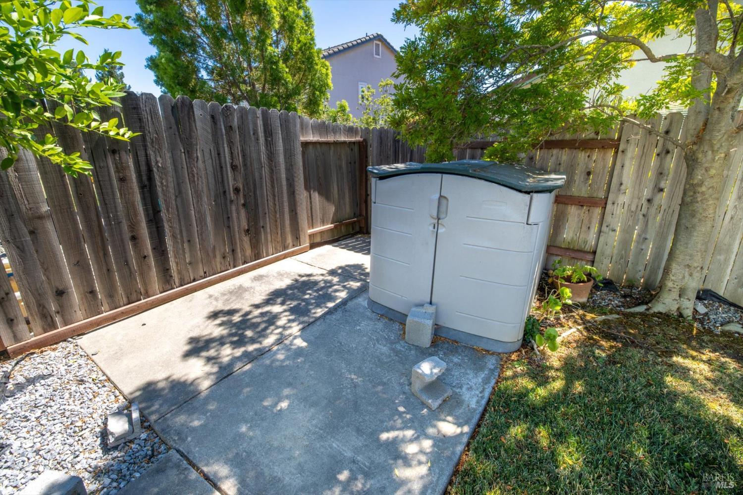 Detail Gallery Image 34 of 40 For 3283 Lagunita Cir, Fairfield,  CA 94533 - 4 Beds | 2 Baths