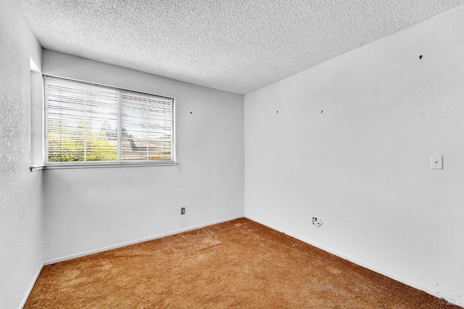Detail Gallery Image 35 of 46 For 453 Knight Cir, Vallejo,  CA 94591 - 3 Beds | 2/1 Baths