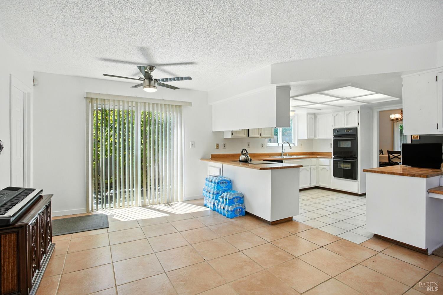 Detail Gallery Image 11 of 26 For 1843 Santa Monica St, Fairfield,  CA 94533 - 3 Beds | 2 Baths