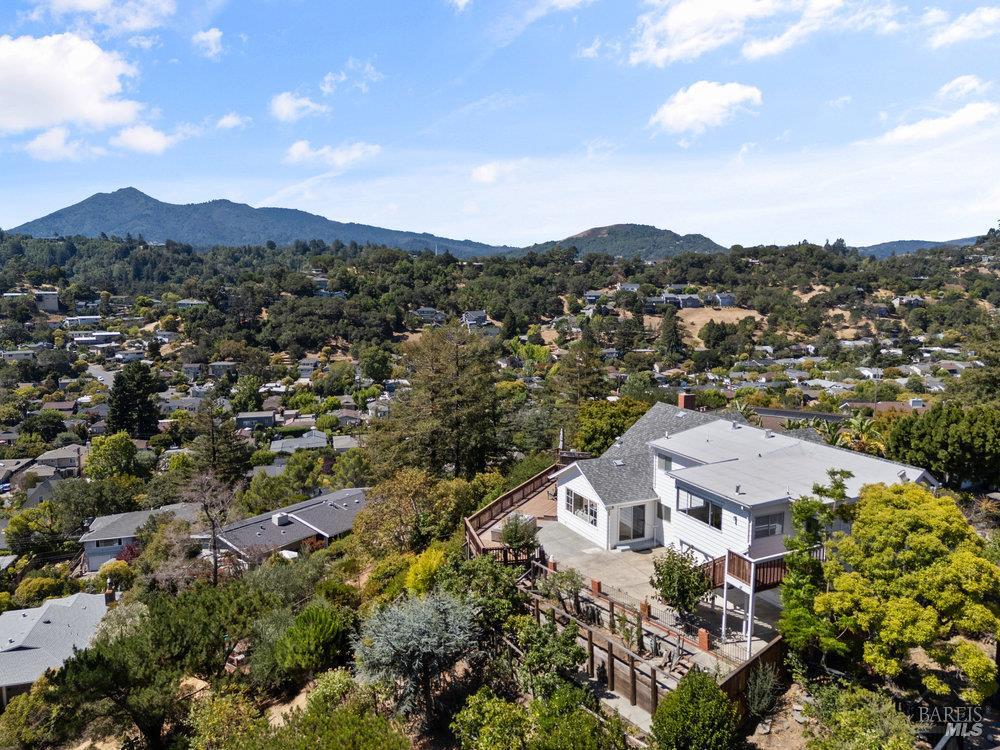 Detail Gallery Image 47 of 56 For 78 Windsor Ave, San Rafael,  CA 94901 - 4 Beds | 3 Baths