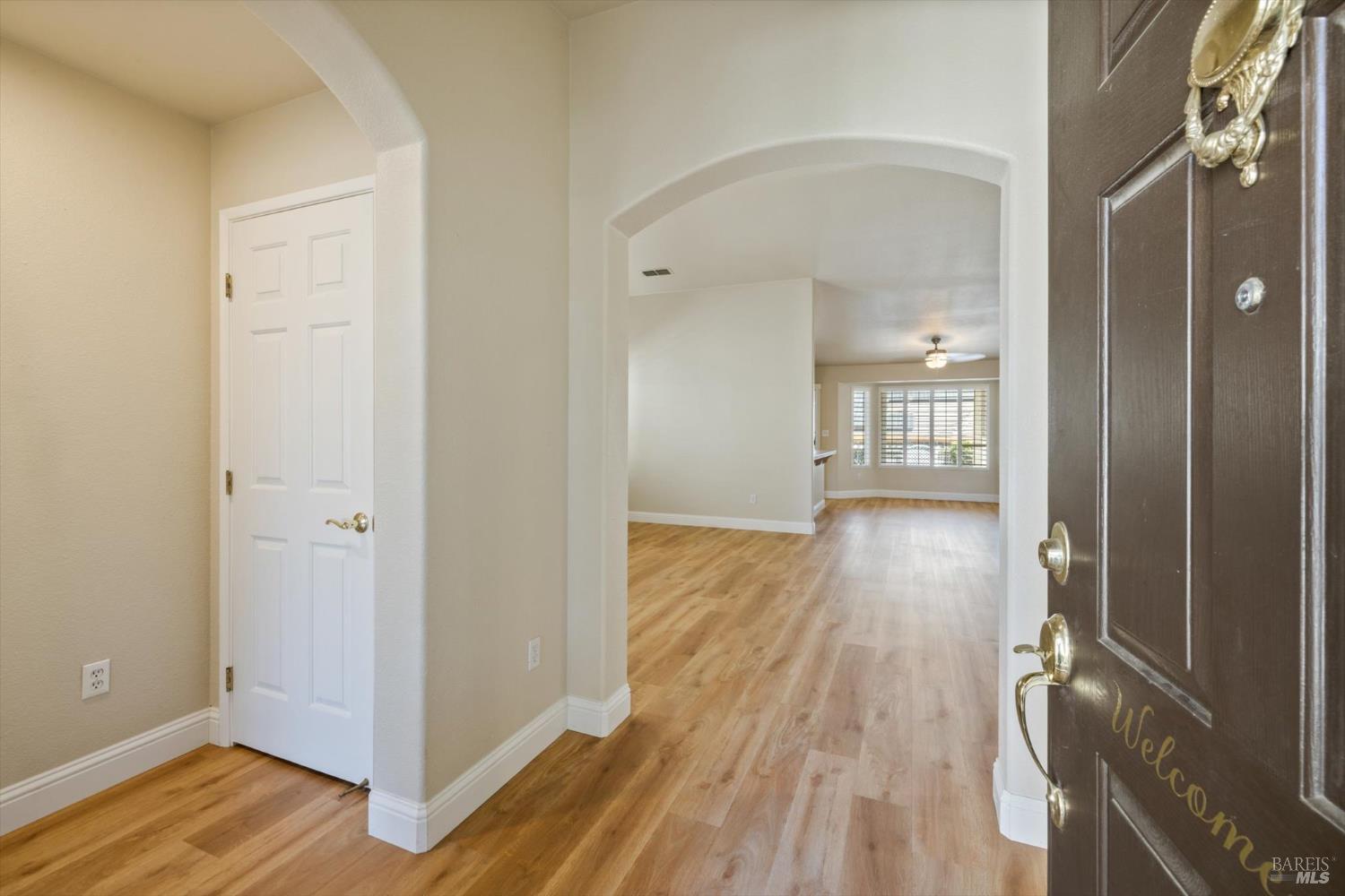 Detail Gallery Image 4 of 44 For 528 Birch Ridge Dr, Rio Vista,  CA 94571 - 2 Beds | 2 Baths