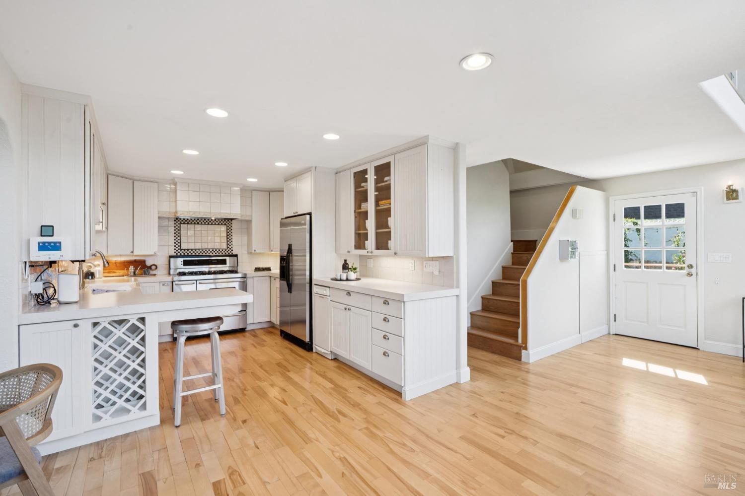 Detail Gallery Image 39 of 61 For 347 Jewell St, San Rafael,  CA 94901 - 4 Beds | 3 Baths