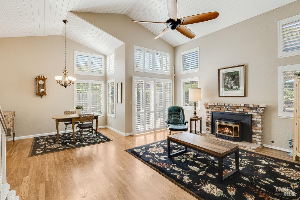 Detail Gallery Image 12 of 59 For 509 Solano Dr, Benicia,  CA 94510 - 3 Beds | 2 Baths