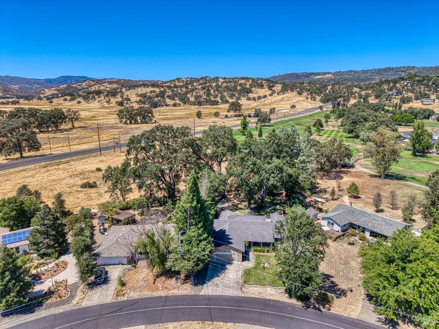 Detail Gallery Image 54 of 63 For 18164 Fishhook Ct, Hidden Valley Lake,  CA 95467 - 5 Beds | 3 Baths