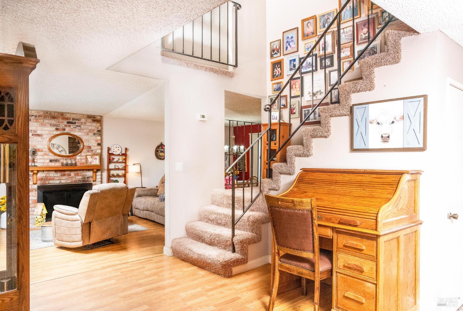 Detail Gallery Image 14 of 32 For 936 Edith Ct, Rohnert Park,  CA 94928 - 6 Beds | 2/1 Baths