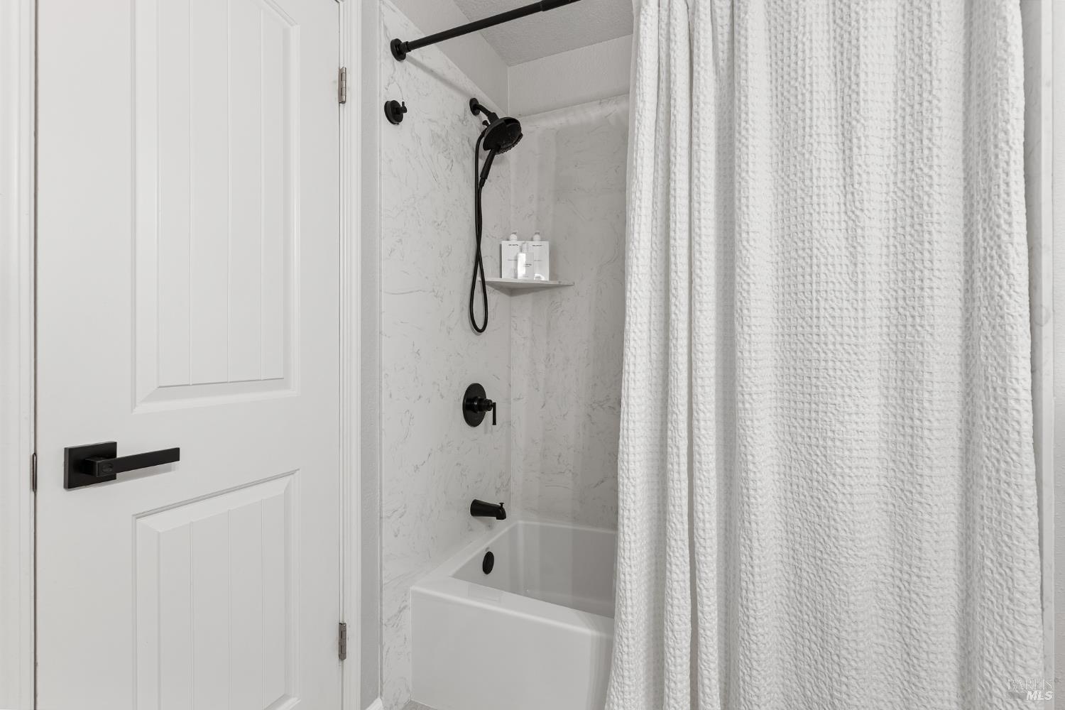 Detail Gallery Image 23 of 50 For 1504 El Morro Ln, Suisun City,  CA 94585 - 3 Beds | 2 Baths