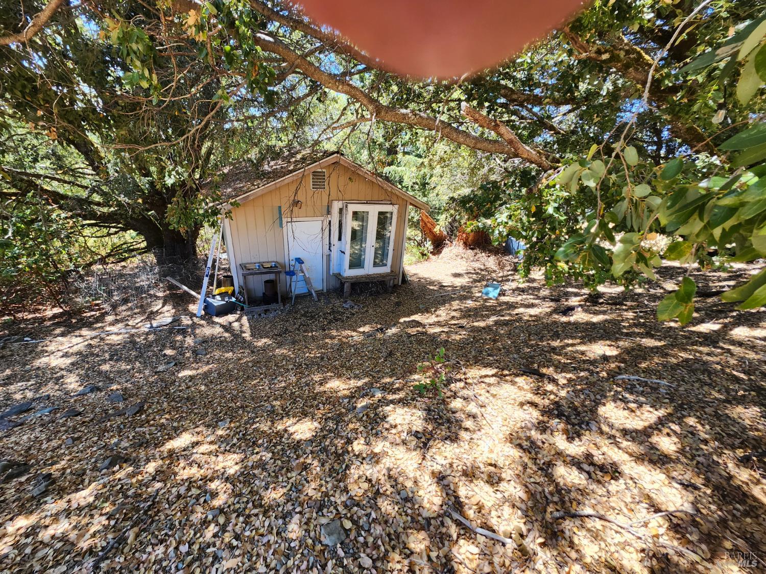 Detail Gallery Image 5 of 20 For 41092 Us-101 Hwy, Laytonville,  CA 95454 - 1 Beds | 1 Baths