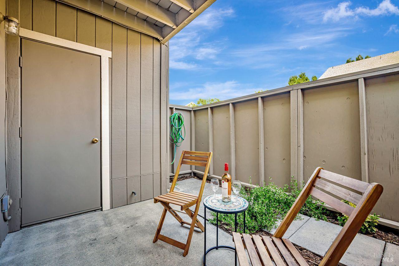 Detail Gallery Image 27 of 40 For 7767 Camino Colegio Dr, Rohnert Park,  CA 94928 - 1 Beds | 1 Baths