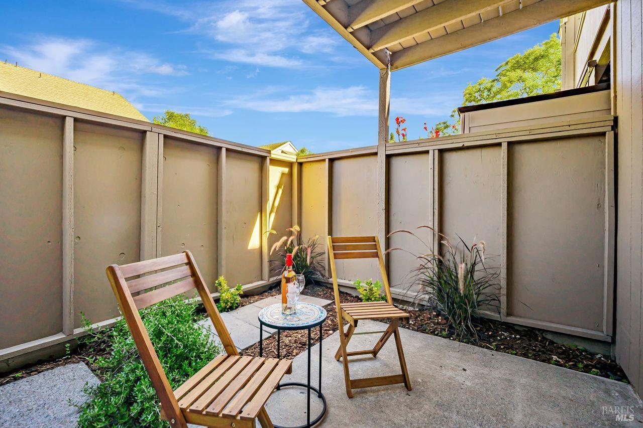 Detail Gallery Image 26 of 40 For 7767 Camino Colegio Dr, Rohnert Park,  CA 94928 - 1 Beds | 1 Baths