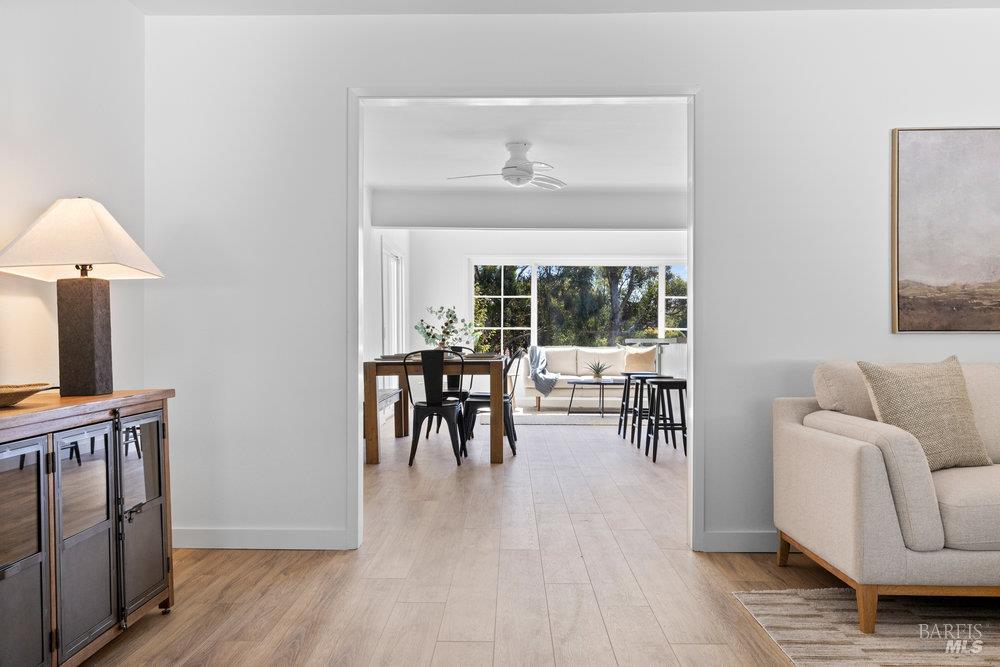 Detail Gallery Image 11 of 56 For 78 Windsor Ave, San Rafael,  CA 94901 - 4 Beds | 3 Baths