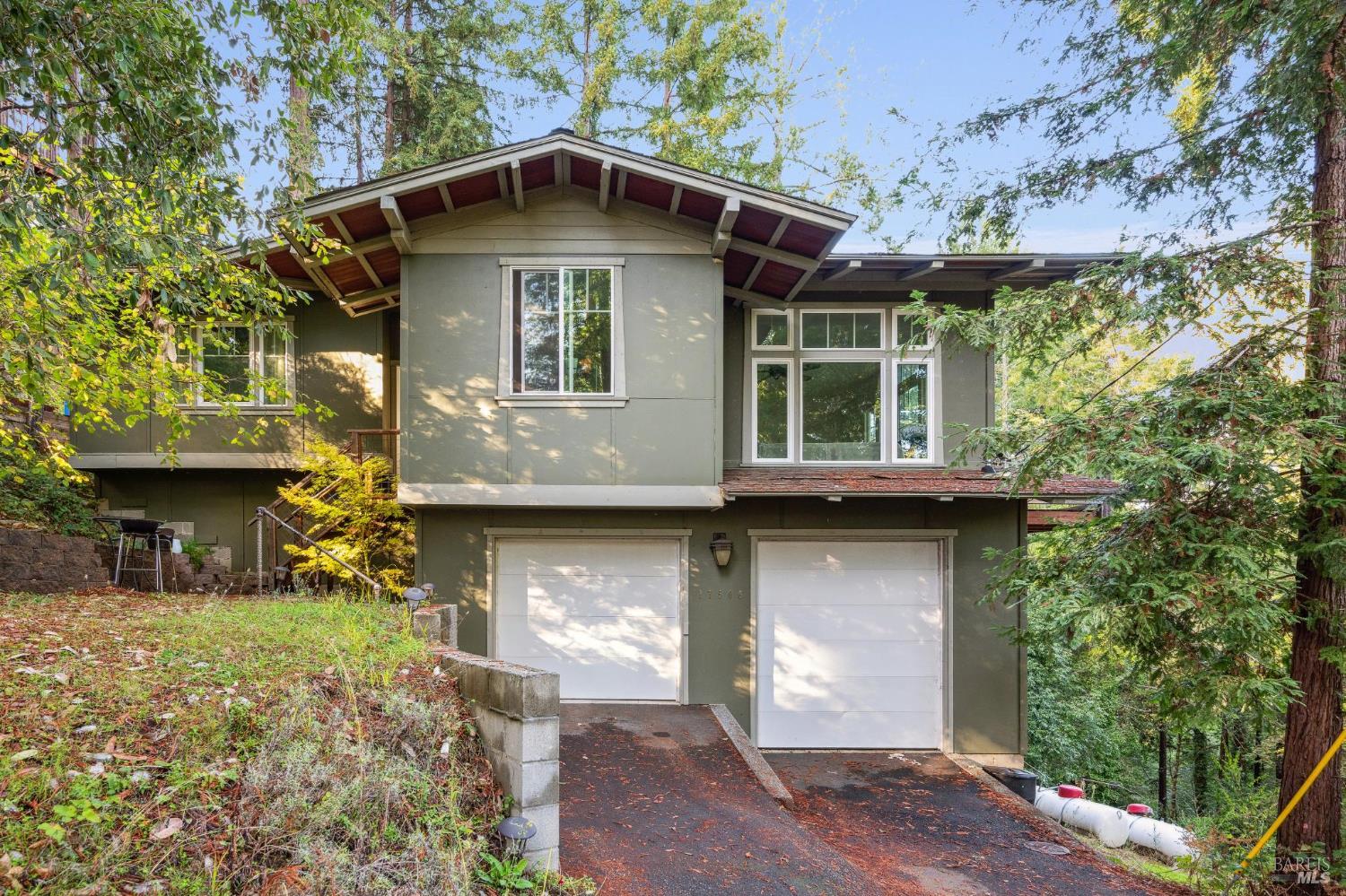 Detail Gallery Image 1 of 35 For 17506 Summit Ave, Guerneville,  CA 95446 - – Beds | – Baths