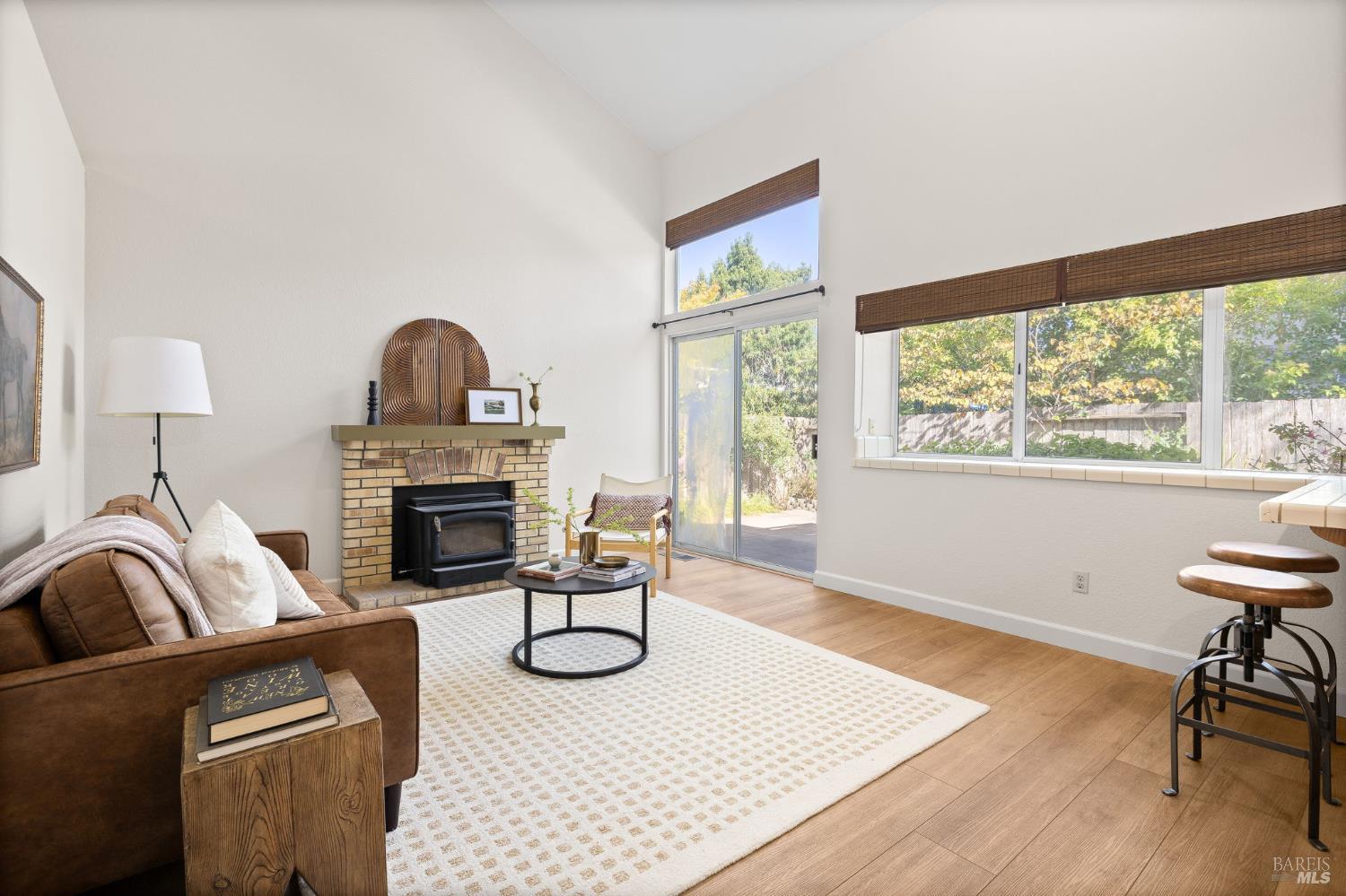 Detail Gallery Image 9 of 33 For 2579 Harvest Ln, Napa,  CA 94558 - 4 Beds | 3 Baths