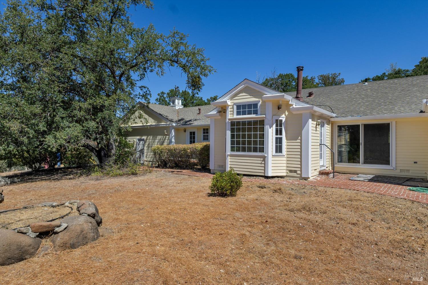 Detail Gallery Image 10 of 41 For 9820 Kelsey Creek Dr, Kelseyville,  CA 95451 - 4 Beds | 3 Baths