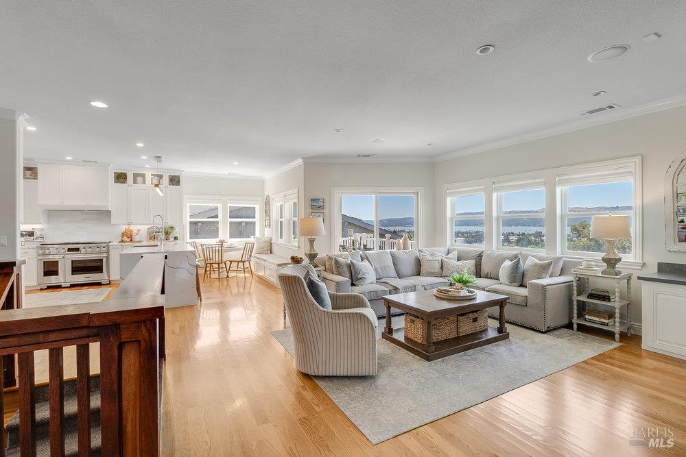Detail Gallery Image 63 of 99 For 144 W N St, Benicia,  CA 94510 - 6 Beds | 4 Baths
