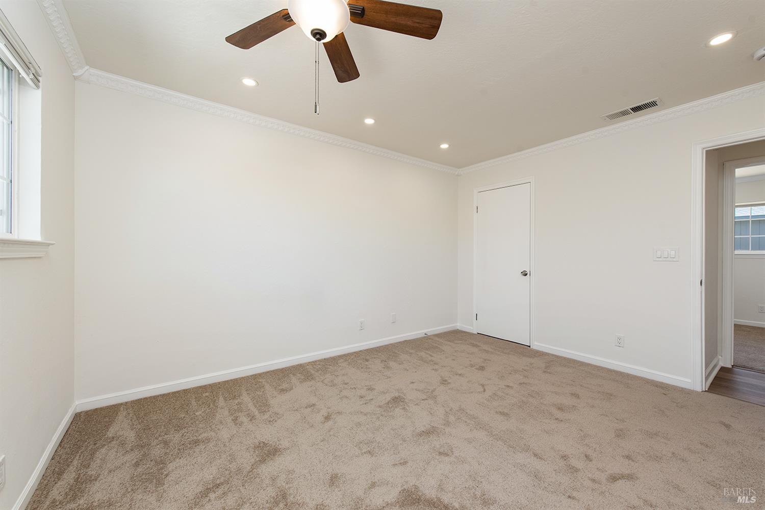 Detail Gallery Image 16 of 22 For 9701 Orion Dr, Windsor,  CA 95492 - 4 Beds | 1/1 Baths