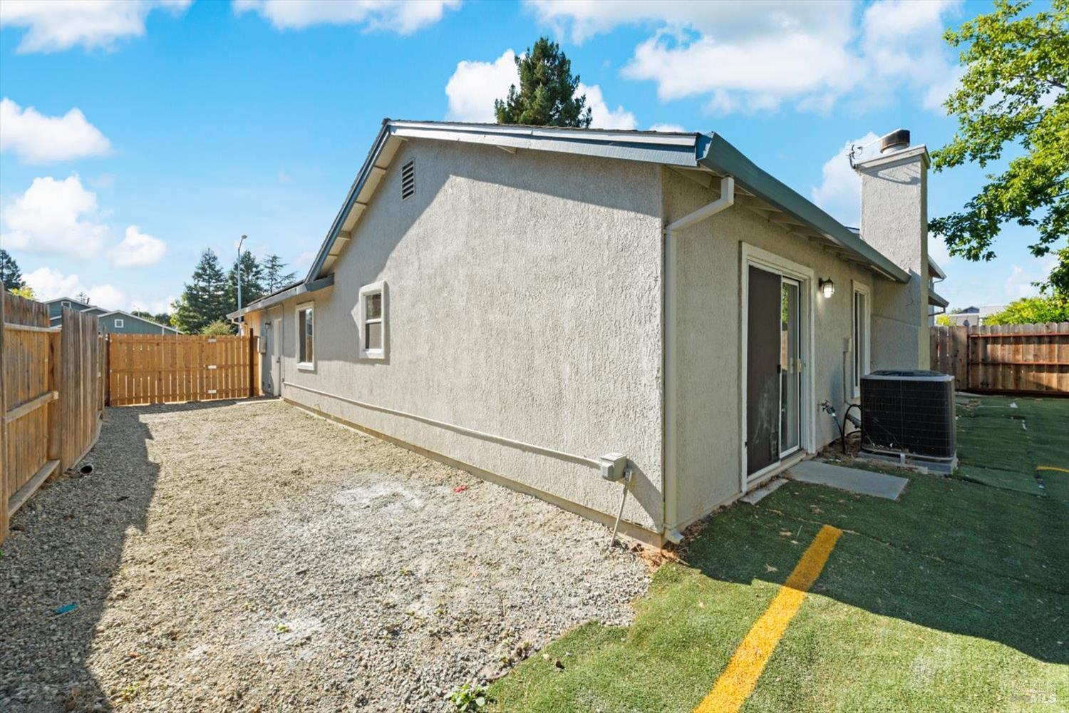 Detail Gallery Image 64 of 75 For 872 Flint Way, Vacaville,  CA 95687 - 3 Beds | 2 Baths