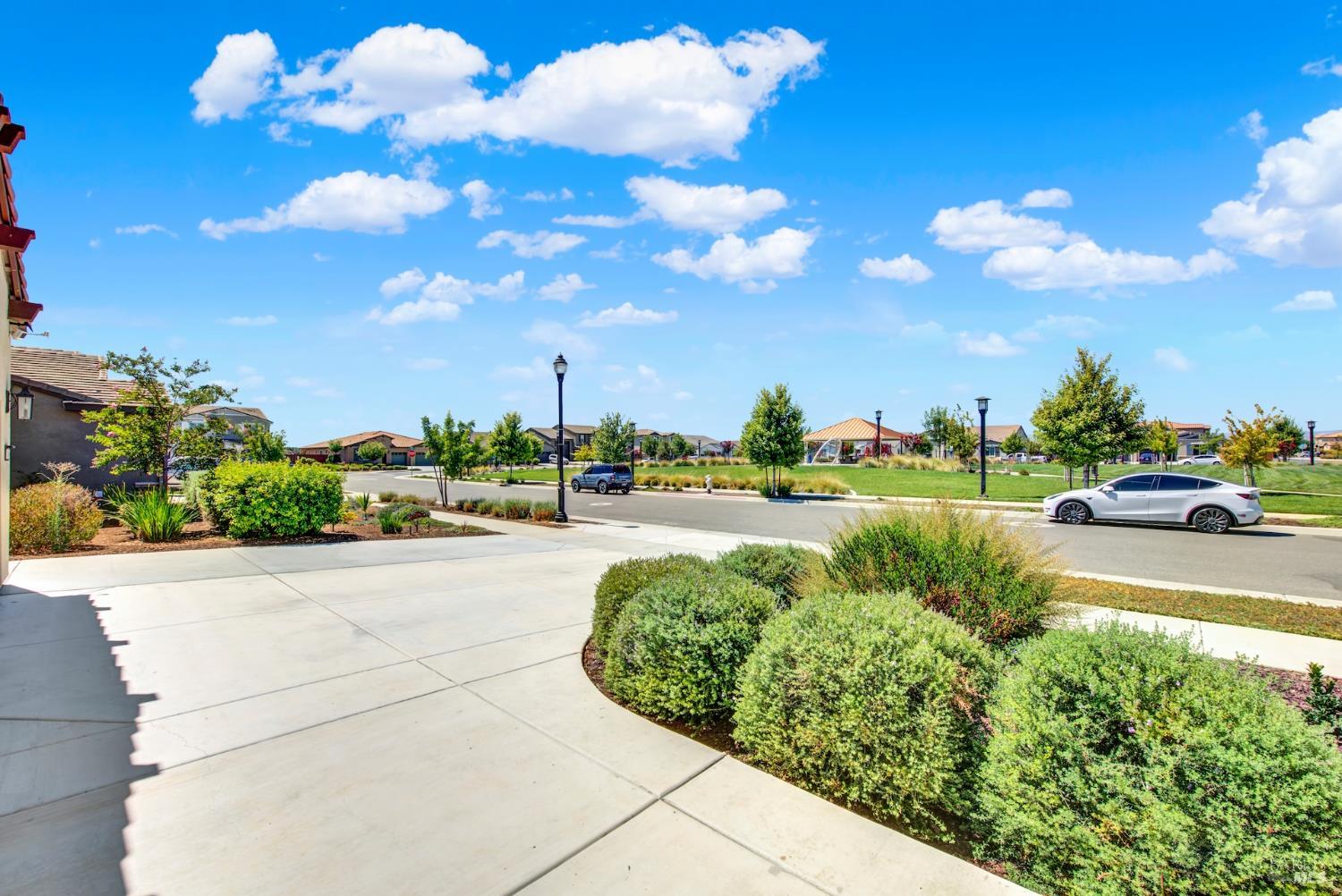 Detail Gallery Image 9 of 82 For 765 Fig Tree Ln, Dixon,  CA 95620 - 4 Beds | 3 Baths