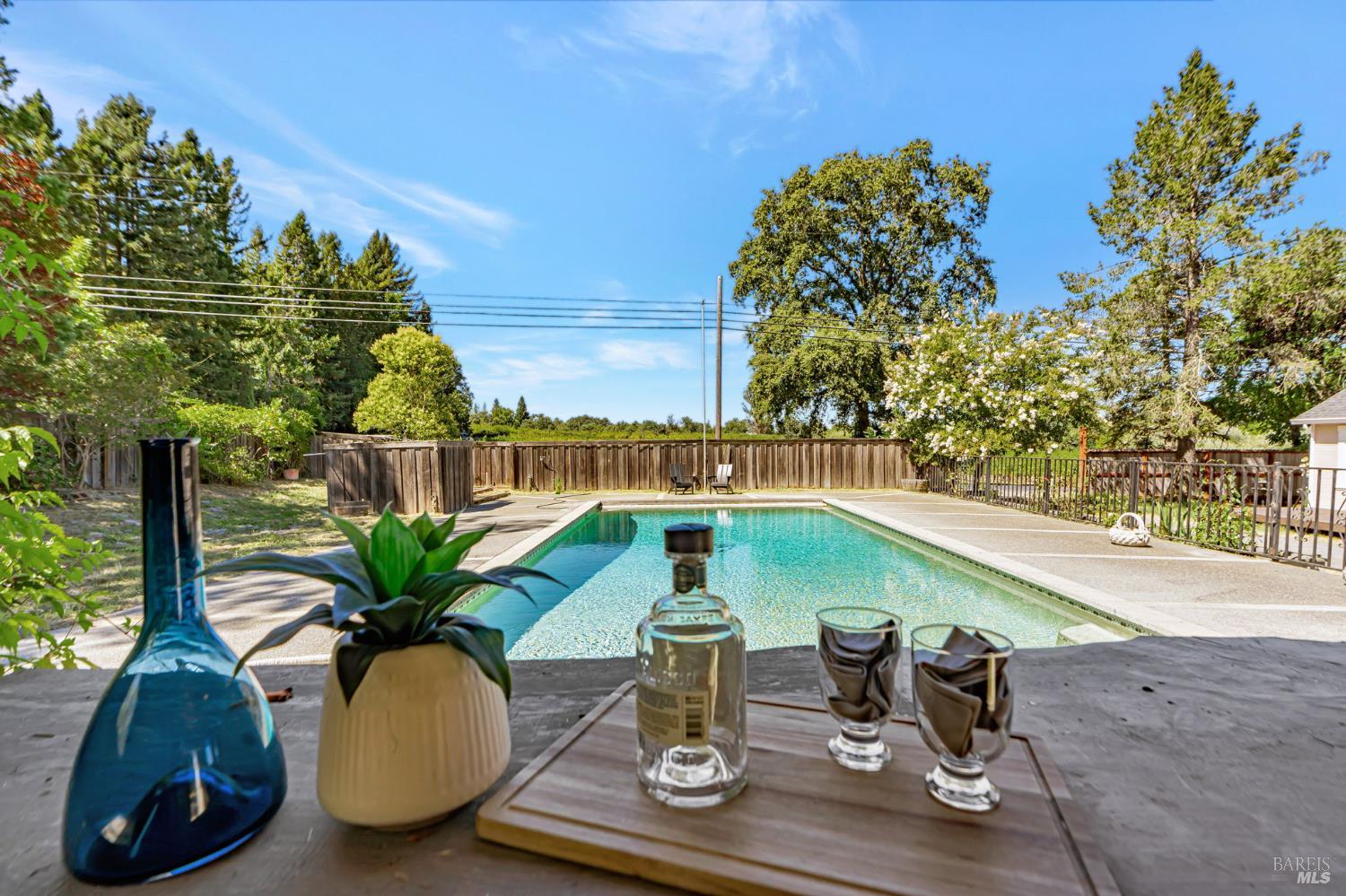 Detail Gallery Image 23 of 35 For 9603 Graton Rd, Graton,  CA 95444 - 2 Beds | 2 Baths