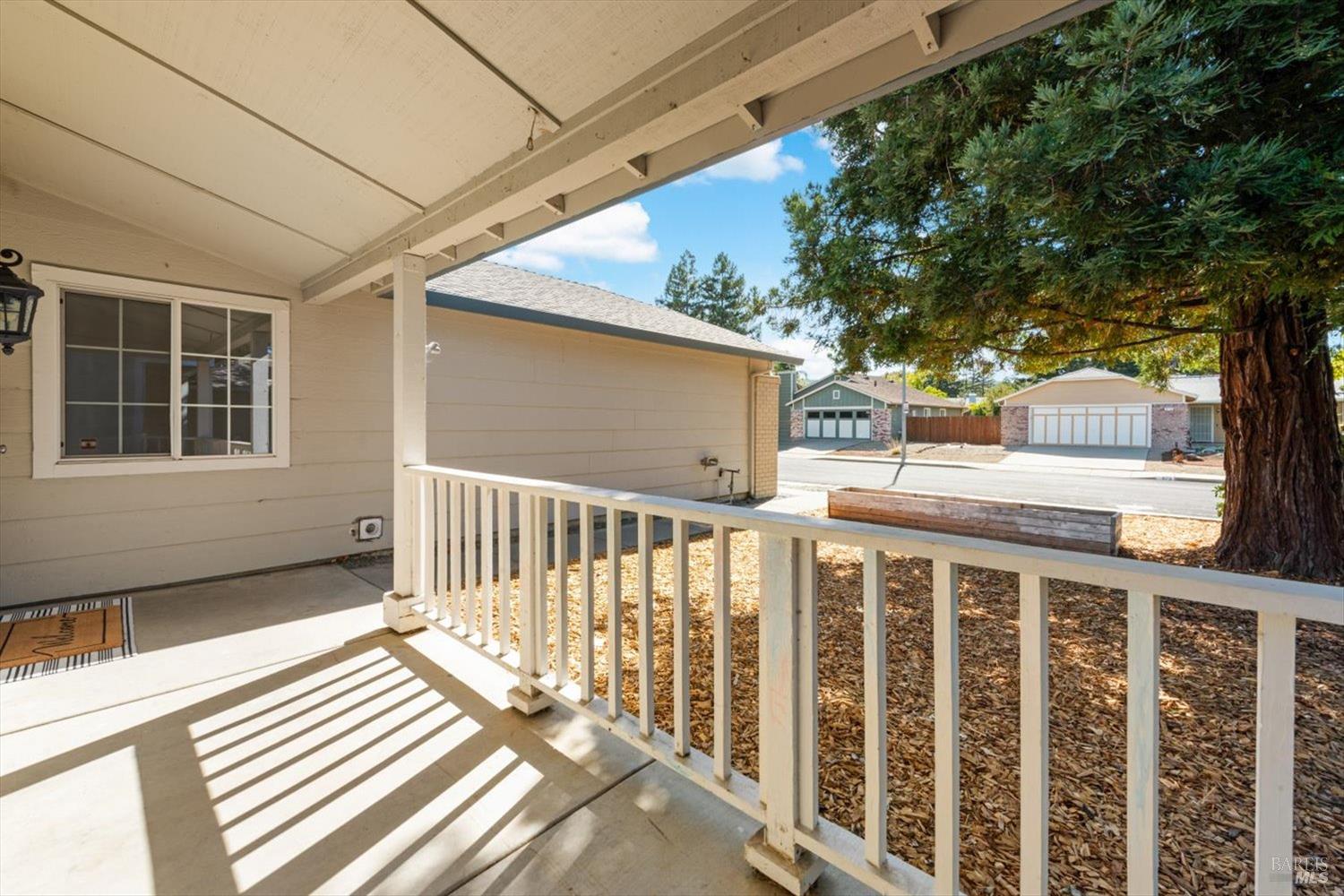 Detail Gallery Image 12 of 75 For 872 Flint Way, Vacaville,  CA 95687 - 3 Beds | 2 Baths
