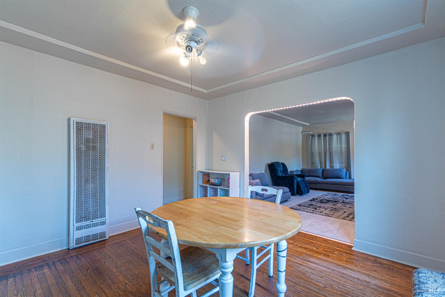 Detail Gallery Image 14 of 54 For 717 Brown St, Santa Rosa,  CA 95404 - 3 Beds | 2 Baths