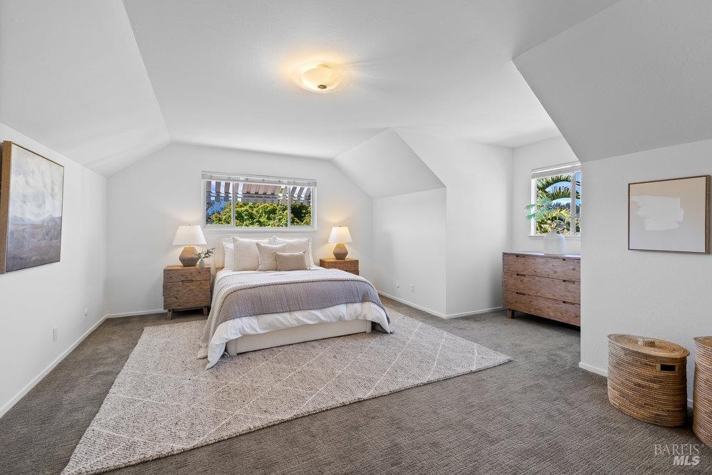 Detail Gallery Image 16 of 56 For 78 Windsor Ave, San Rafael,  CA 94901 - 4 Beds | 3 Baths