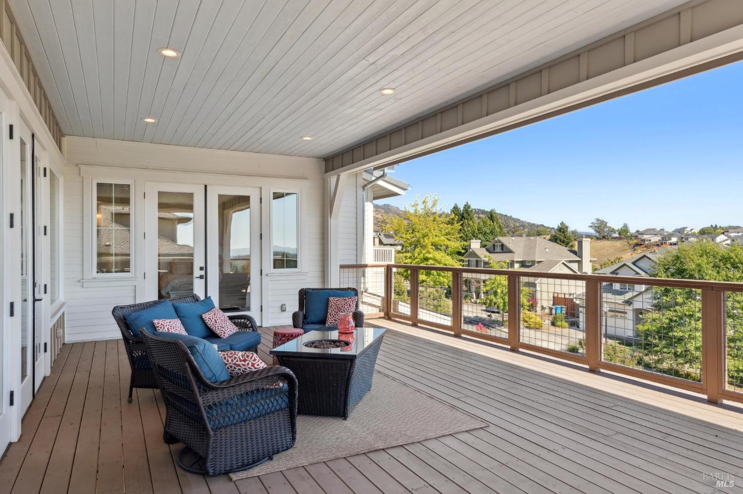 Detail Gallery Image 30 of 63 For 5980 Vista Rdgs, Santa Rosa,  CA 95409 - 5 Beds | 5 Baths