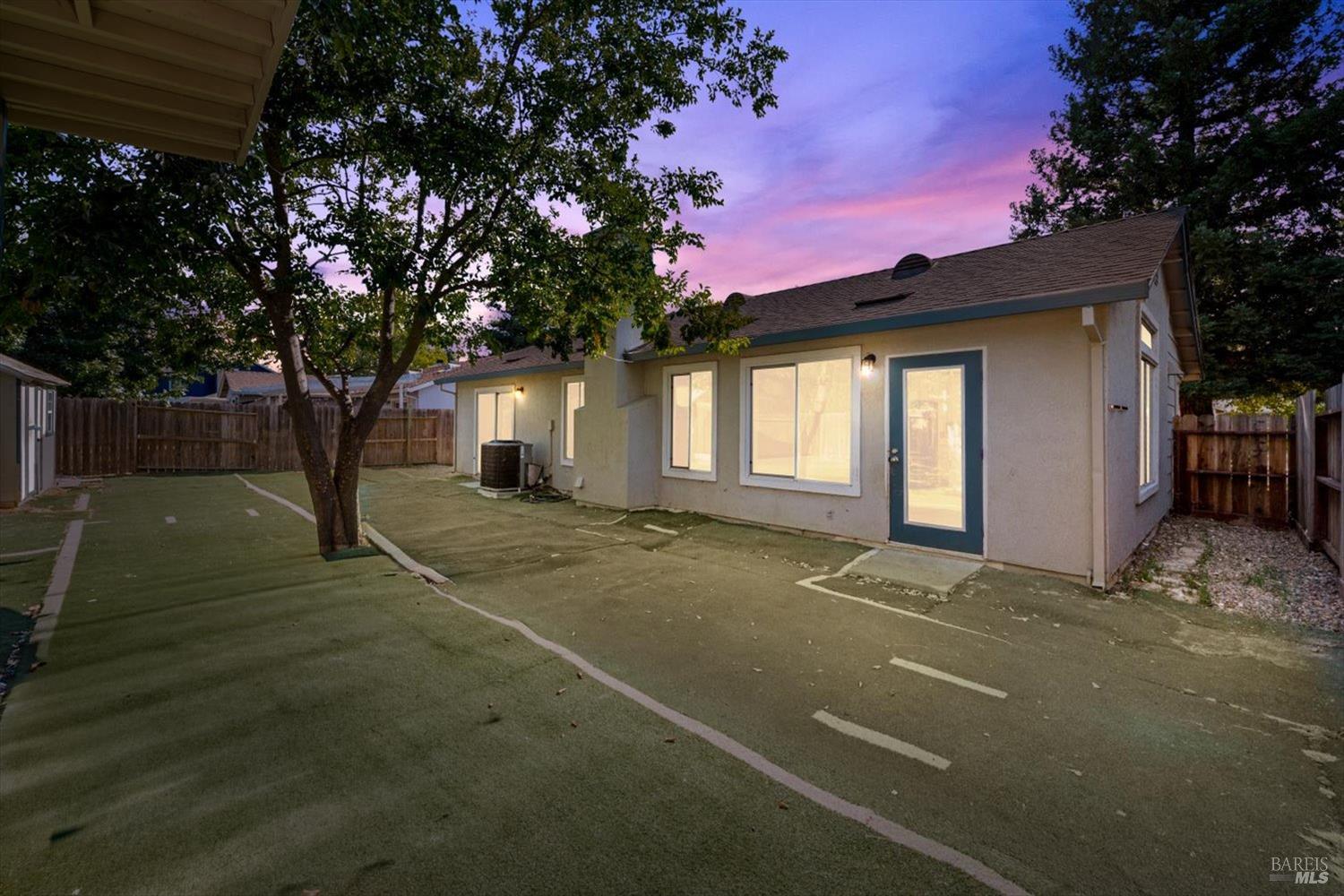 Detail Gallery Image 75 of 75 For 872 Flint Way, Vacaville,  CA 95687 - 3 Beds | 2 Baths