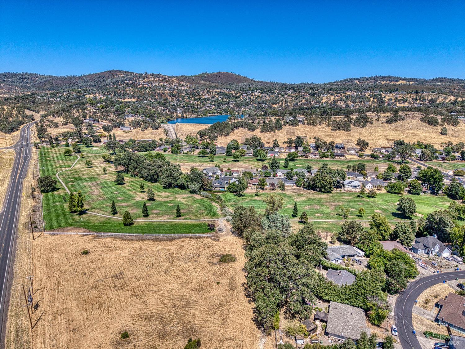 Detail Gallery Image 57 of 63 For 18164 Fishhook Ct, Hidden Valley Lake,  CA 95467 - 5 Beds | 3 Baths