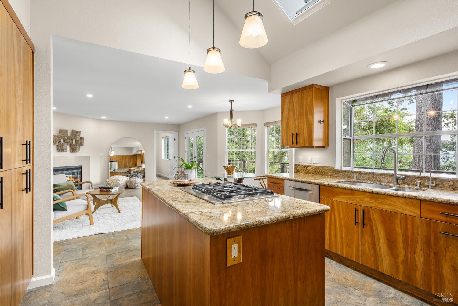 Detail Gallery Image 23 of 65 For 1846 Happy Valley Rd, Santa Rosa,  CA 95409 - 4 Beds | 3 Baths