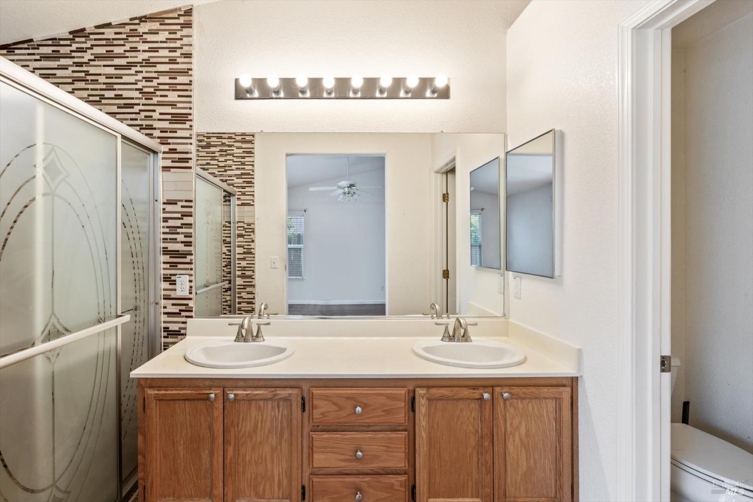Detail Gallery Image 24 of 40 For 3283 Lagunita Cir, Fairfield,  CA 94533 - 4 Beds | 2 Baths