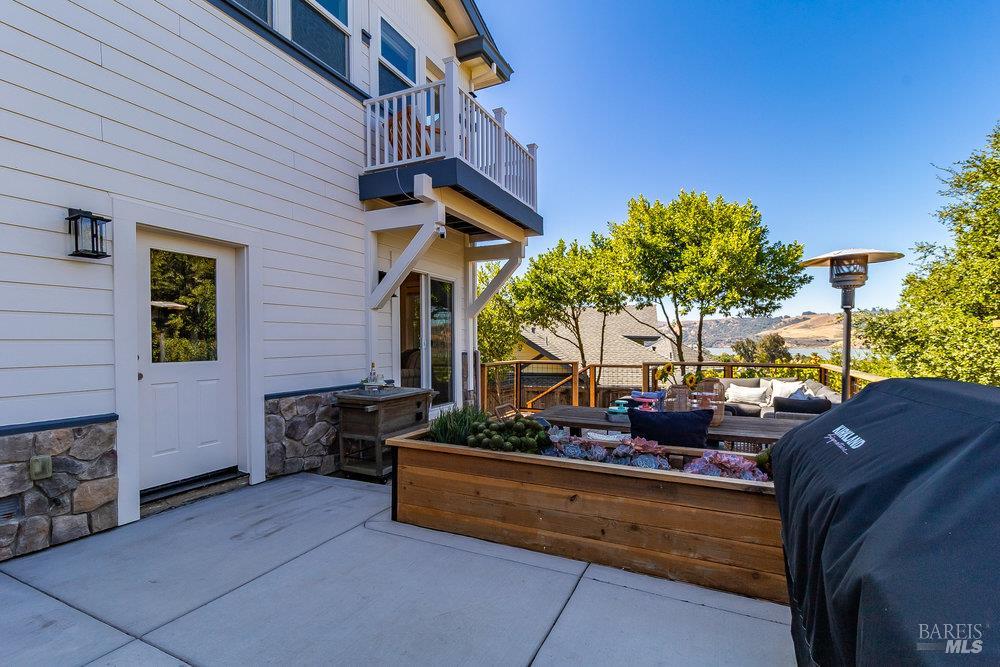 Detail Gallery Image 37 of 99 For 144 W N St, Benicia,  CA 94510 - 6 Beds | 4 Baths