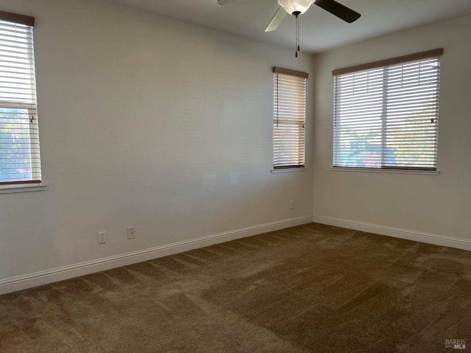 Detail Gallery Image 11 of 16 For 5133 Fowler Ln, Fairfield,  CA 94533 - 3 Beds | 2/1 Baths