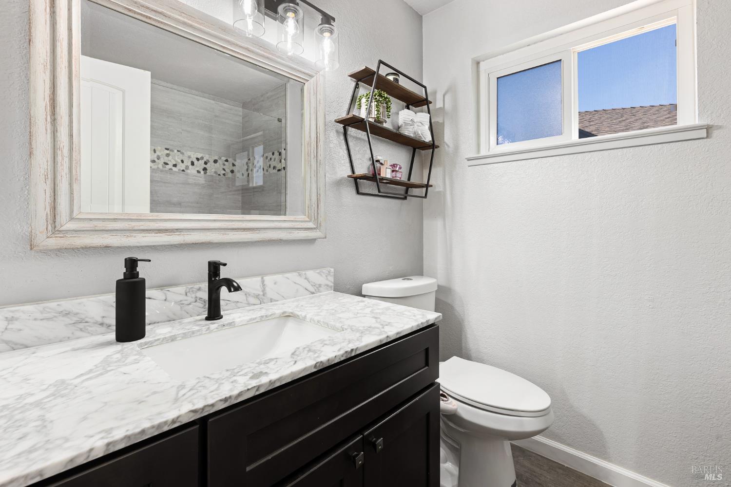 Detail Gallery Image 27 of 50 For 1504 El Morro Ln, Suisun City,  CA 94585 - 3 Beds | 2 Baths