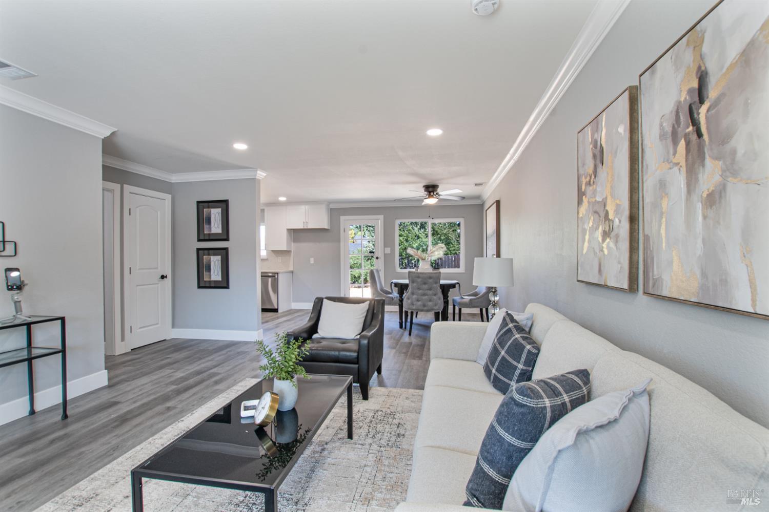 Detail Gallery Image 8 of 21 For 5503 Pennsylvania Blvd, Concord,  CA 94521 - 3 Beds | 1 Baths