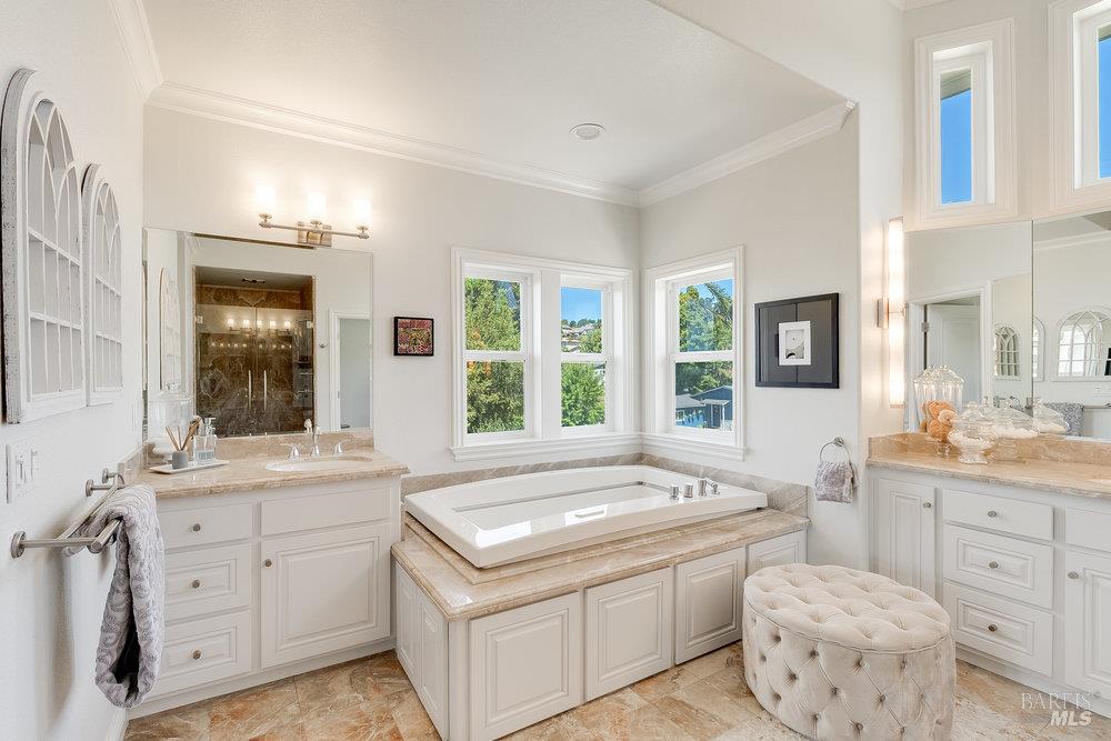 Detail Gallery Image 85 of 99 For 144 W N St, Benicia,  CA 94510 - 6 Beds | 4 Baths