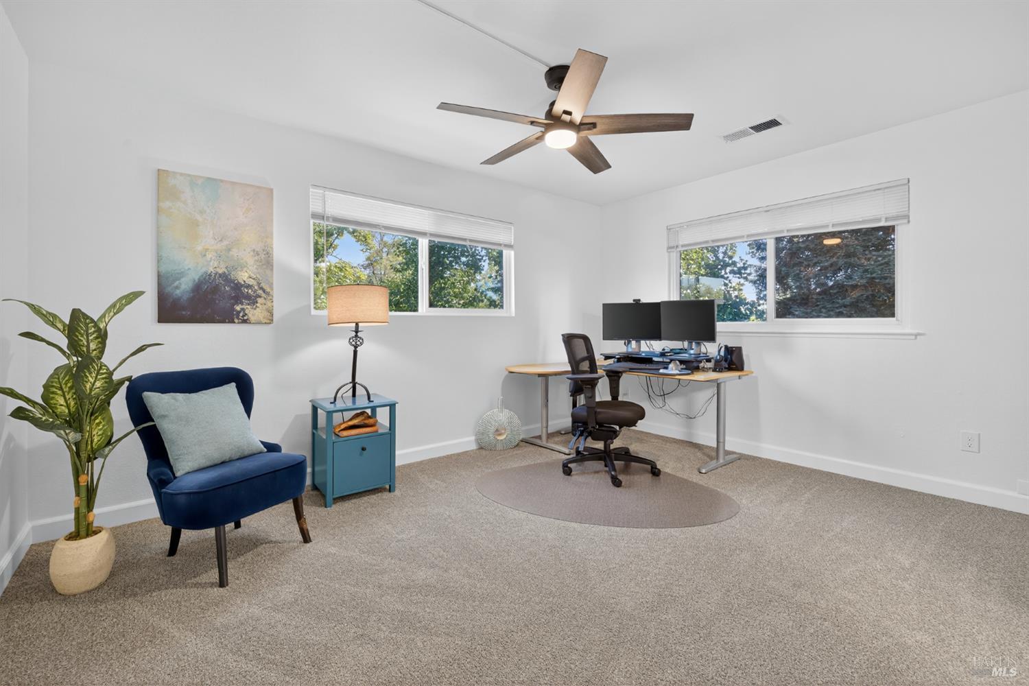 Detail Gallery Image 18 of 37 For 2484 College Park Cir, Santa Rosa,  CA 95401 - 3 Beds | 2 Baths