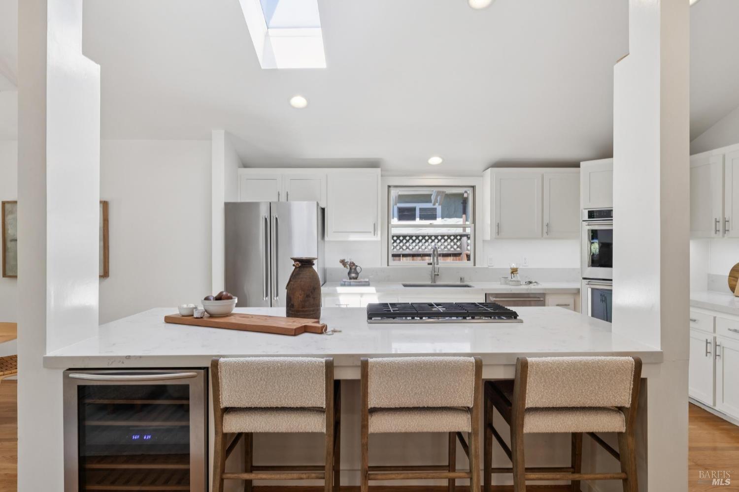 Detail Gallery Image 26 of 80 For 69 Broadmoor Ave, San Anselmo,  CA 94960 - 5 Beds | 3 Baths