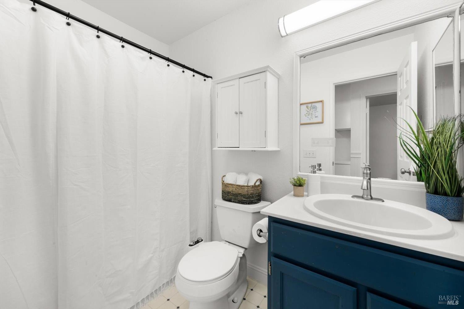 Detail Gallery Image 44 of 75 For 872 Flint Way, Vacaville,  CA 95687 - 3 Beds | 2 Baths