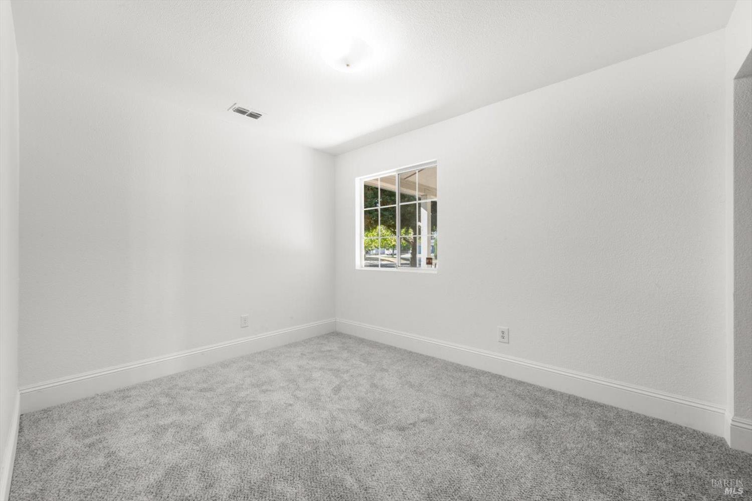 Detail Gallery Image 40 of 75 For 872 Flint Way, Vacaville,  CA 95687 - 3 Beds | 2 Baths