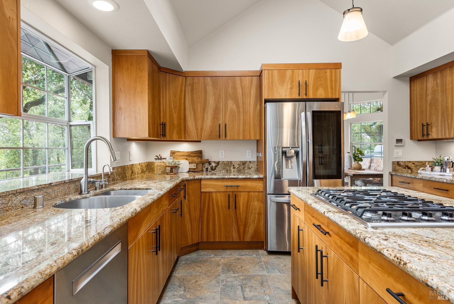 Detail Gallery Image 21 of 65 For 1846 Happy Valley Rd, Santa Rosa,  CA 95409 - 4 Beds | 3 Baths
