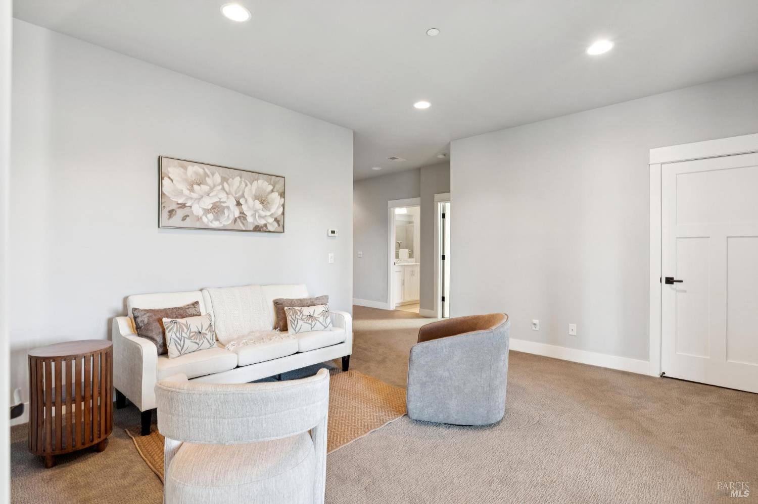Detail Gallery Image 43 of 63 For 5980 Vista Rdgs, Santa Rosa,  CA 95409 - 5 Beds | 5 Baths