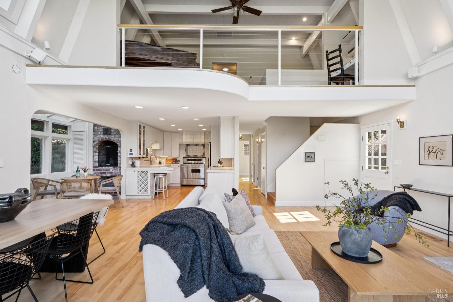 Detail Gallery Image 31 of 61 For 347 Jewell St, San Rafael,  CA 94901 - 4 Beds | 3 Baths