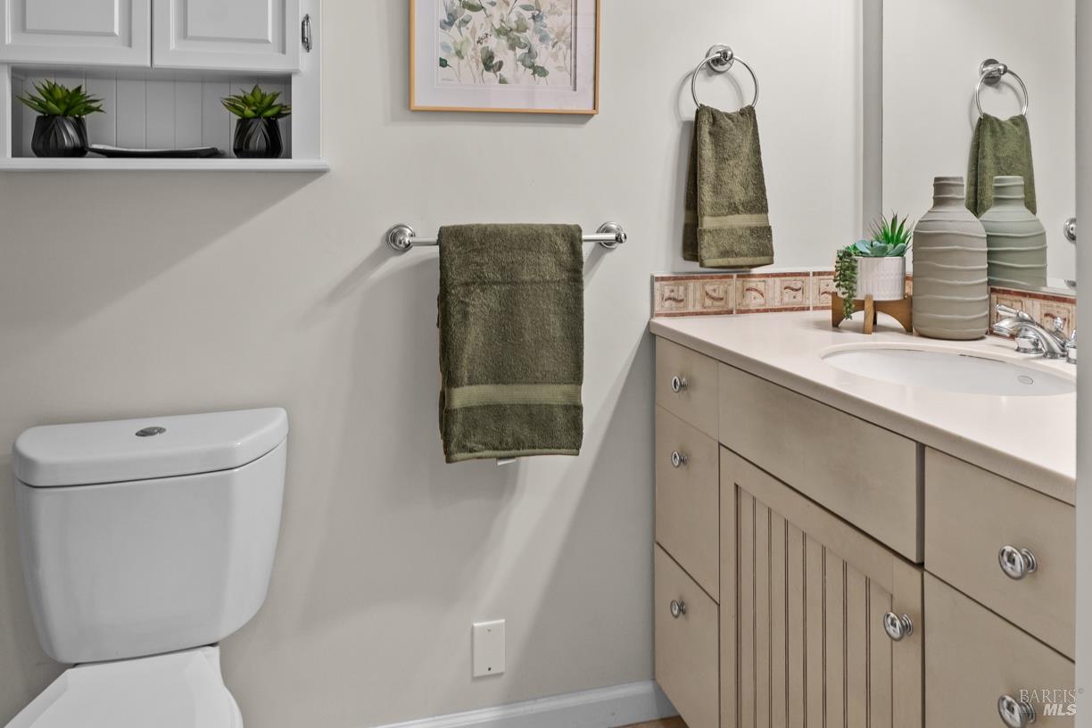 Detail Gallery Image 9 of 27 For 110 Seminary Dr 1a,  Mill Valley,  CA 94941 - 1 Beds | 1 Baths