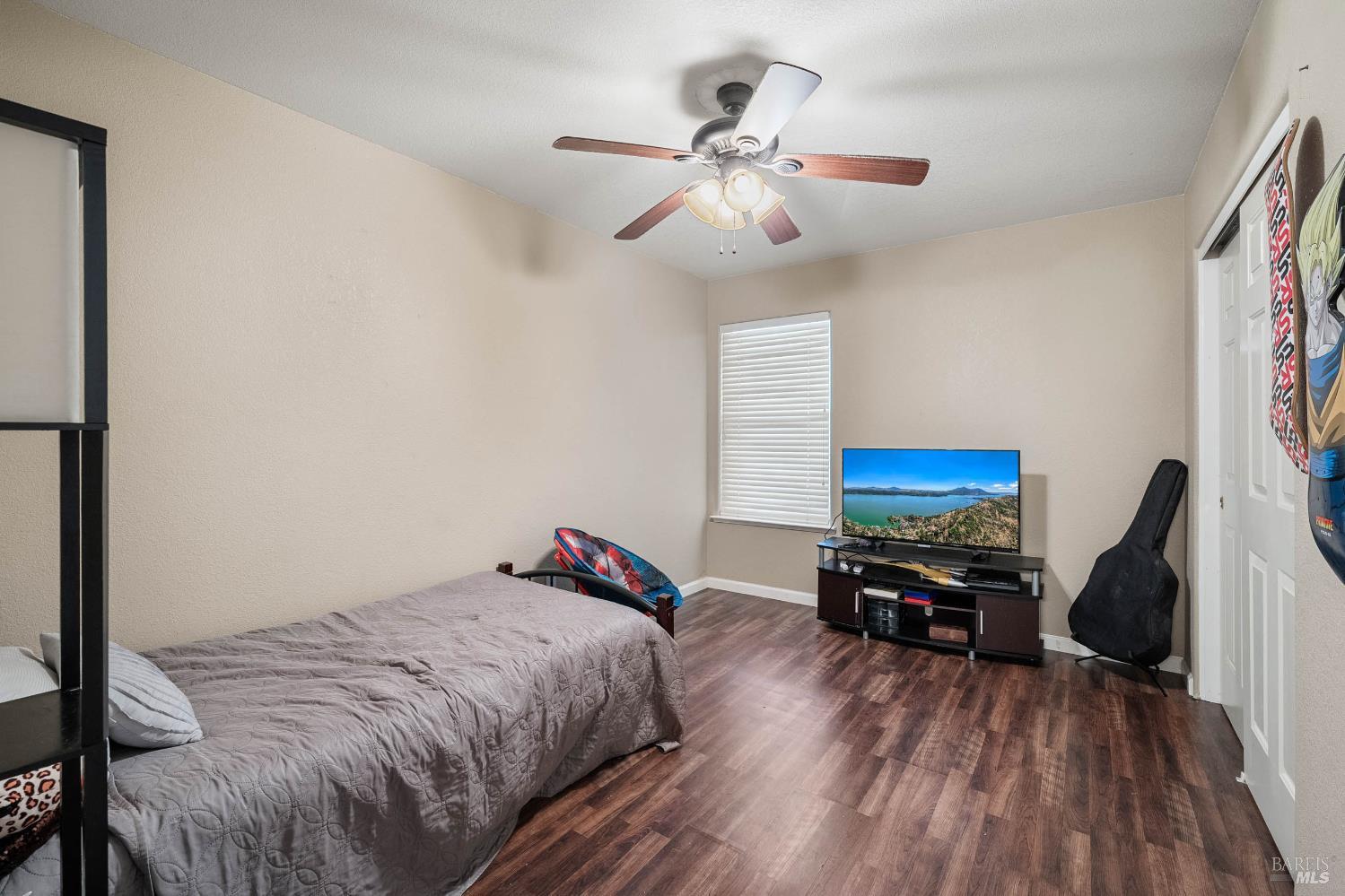 Detail Gallery Image 23 of 63 For 18164 Fishhook Ct, Hidden Valley Lake,  CA 95467 - 5 Beds | 3 Baths