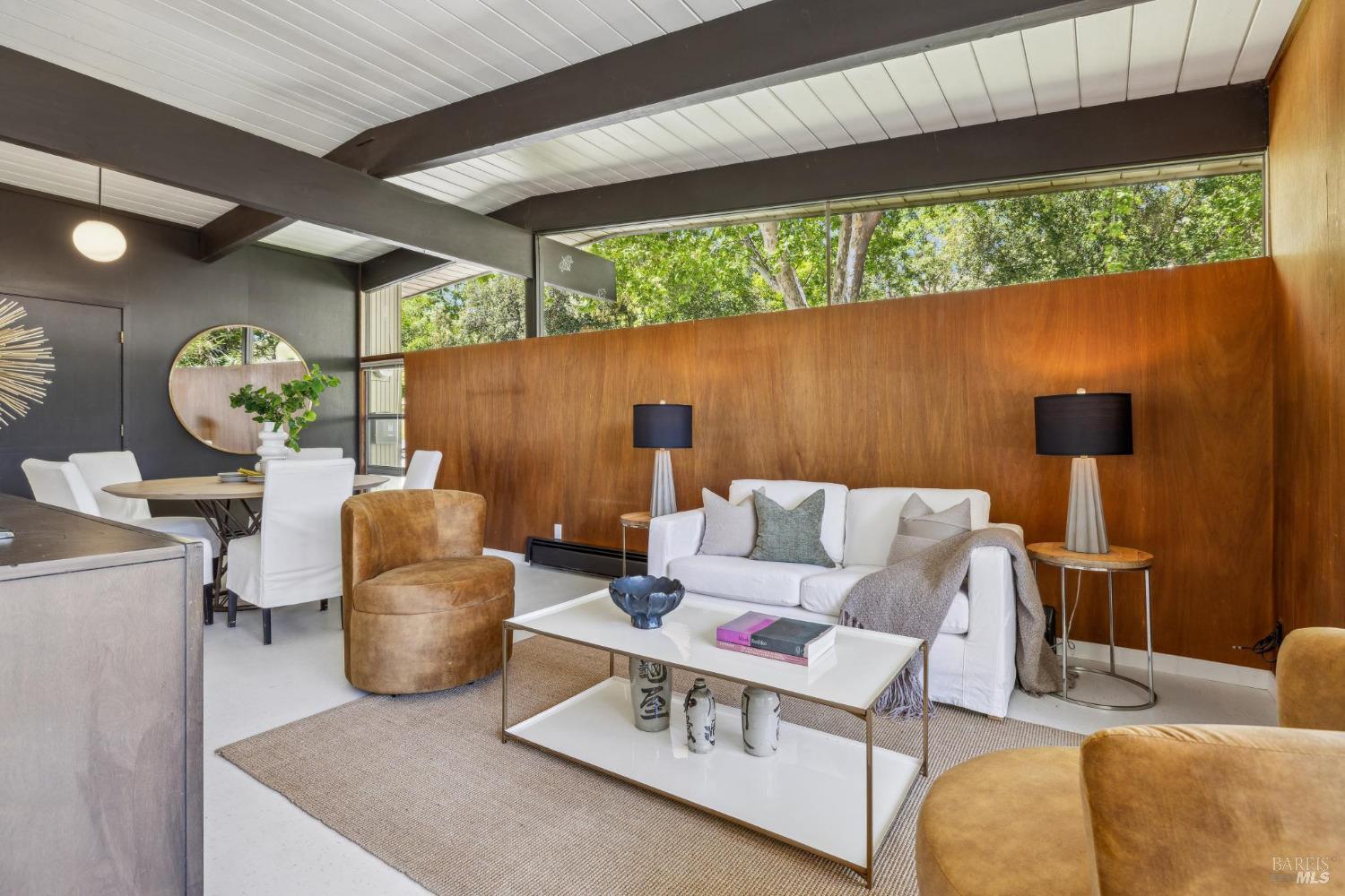 Detail Gallery Image 18 of 44 For 659 Las Colindas Rd, San Rafael,  CA 94903 - 4 Beds | 2 Baths