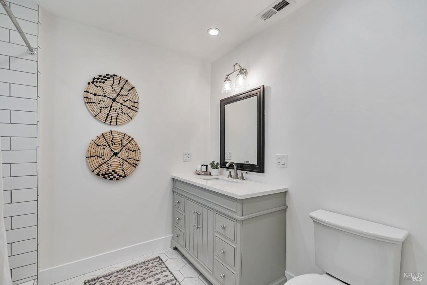 Detail Gallery Image 11 of 35 For 9603 Graton Rd, Graton,  CA 95444 - 2 Beds | 2 Baths