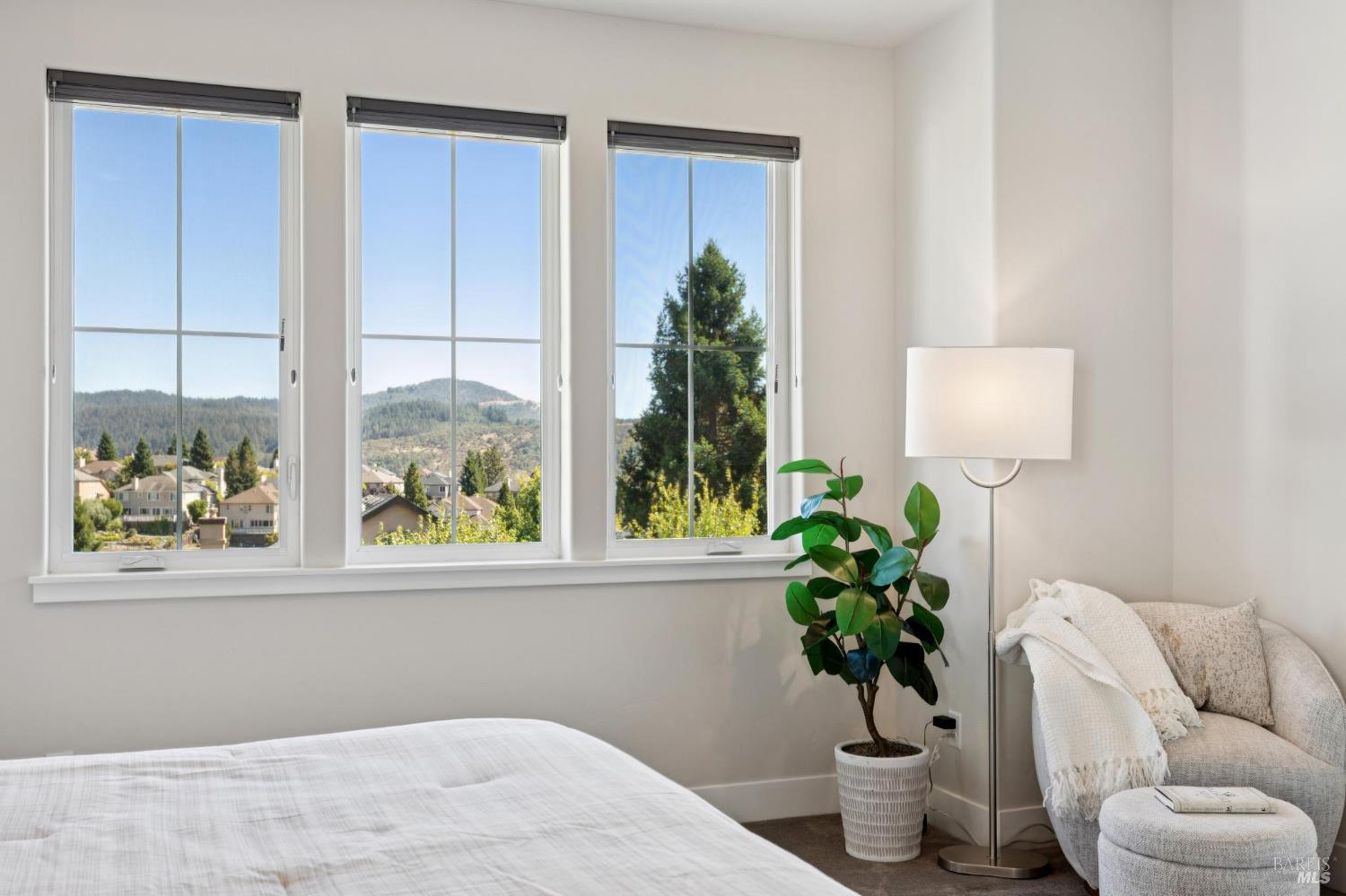 Detail Gallery Image 36 of 63 For 5980 Vista Rdgs, Santa Rosa,  CA 95409 - 5 Beds | 5 Baths