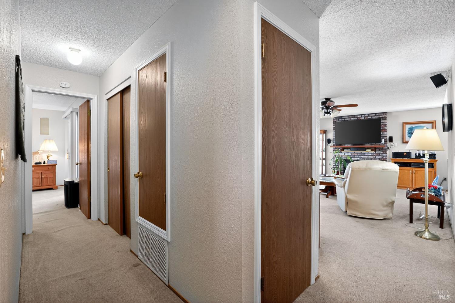 Detail Gallery Image 4 of 28 For 1870 San Pedro Ct, Fairfield,  CA 94533 - 3 Beds | 2 Baths